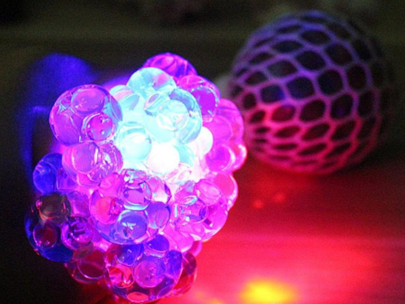 LED Glitter Squish Squeeze Ball, ändert die Farbe